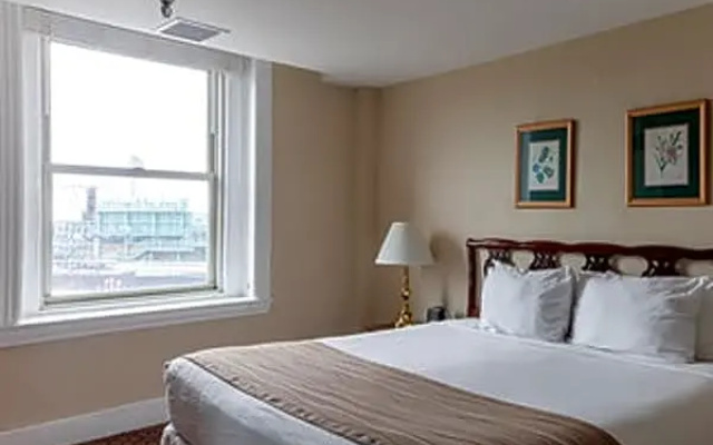 1 Bedroom Double Suite
