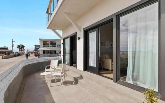 Suite with ocean view