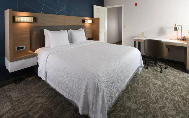 2 Bedrooms Double Suite