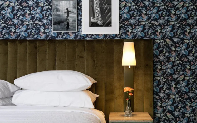 Premium room