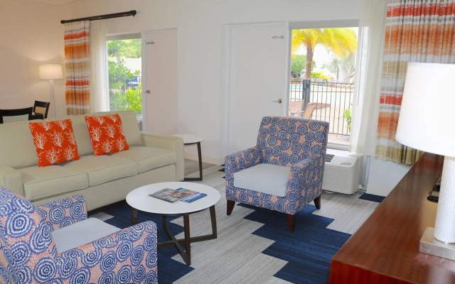1 Bedroom Double Suite with pool view