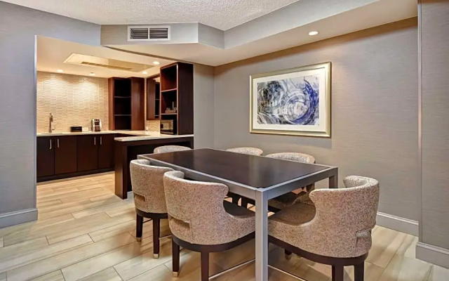 2 Bedrooms Presidential Double Suite