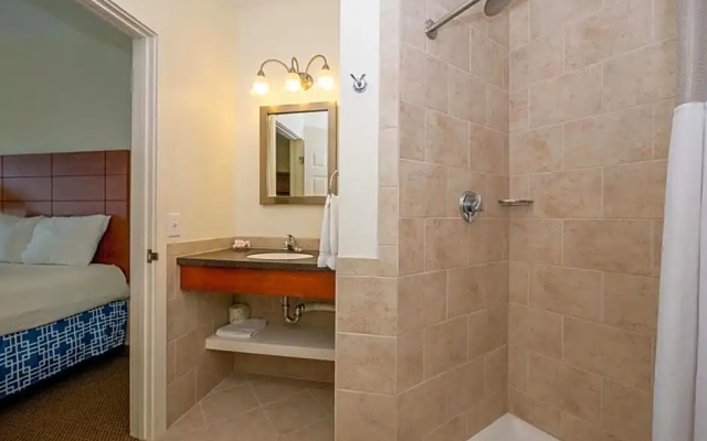 2 Bedrooms Cottage