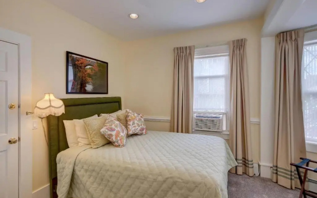 Deluxe Double Suite