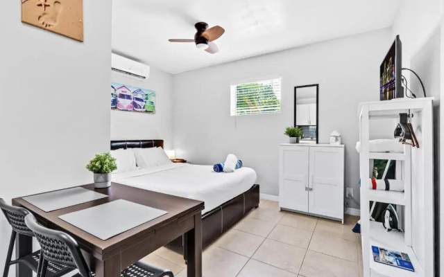Double Private Studio