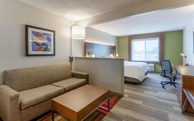 1 Bedroom Suite