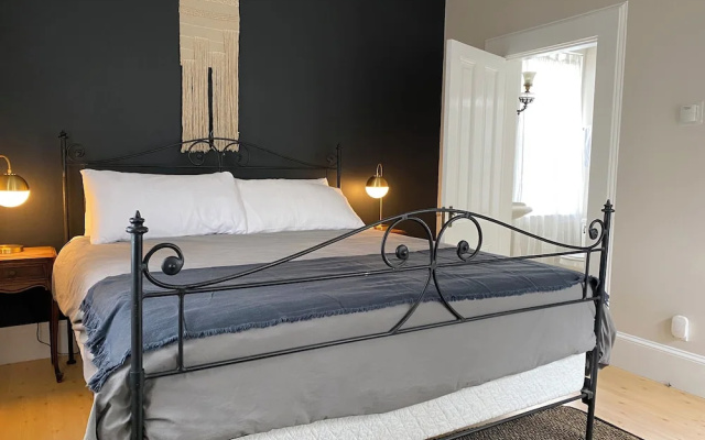 Standard Double room with garden view