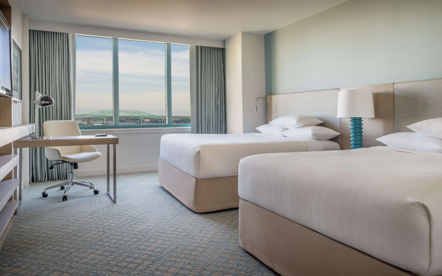 Quadruple room with river view