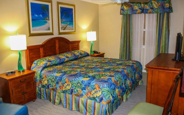 2 Bedrooms Suite with partial ocean view