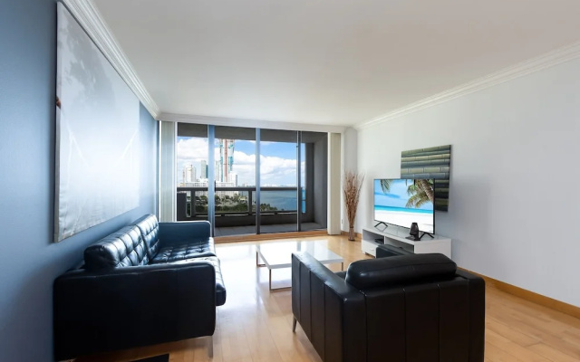 Deluxe Apartment