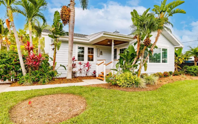 3 Bedrooms Cottage