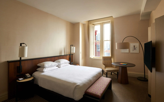 Standard Double room with city view