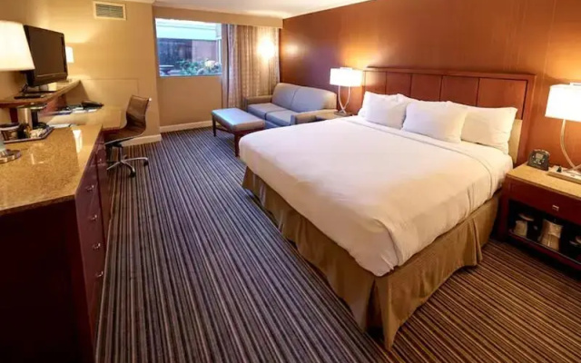 2 Bedrooms Double Suite