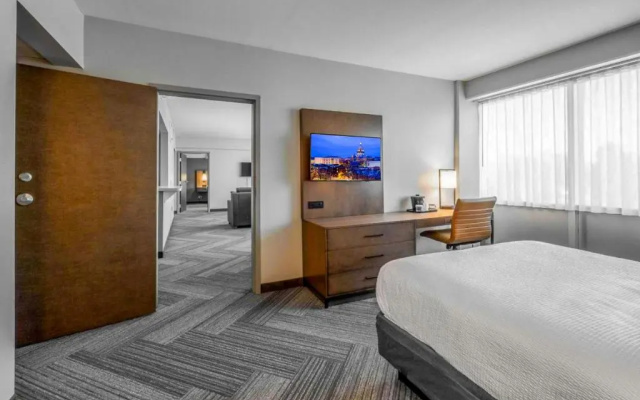 1 Bedroom Double Suite
