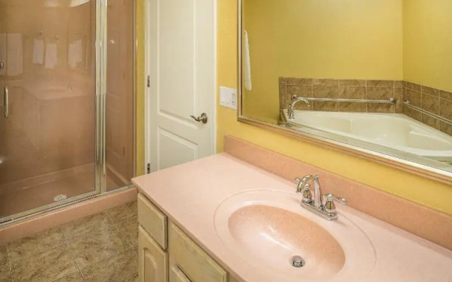 1 Bedroom Suite with balcony
