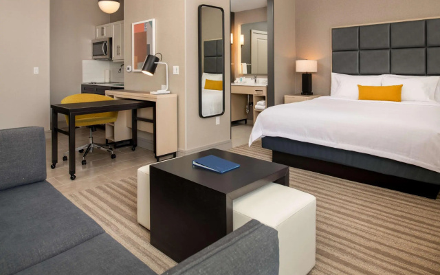 Double Suite