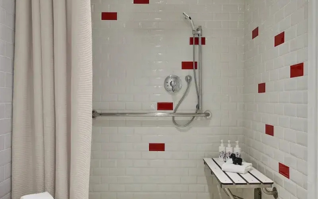Grand Quadruple room