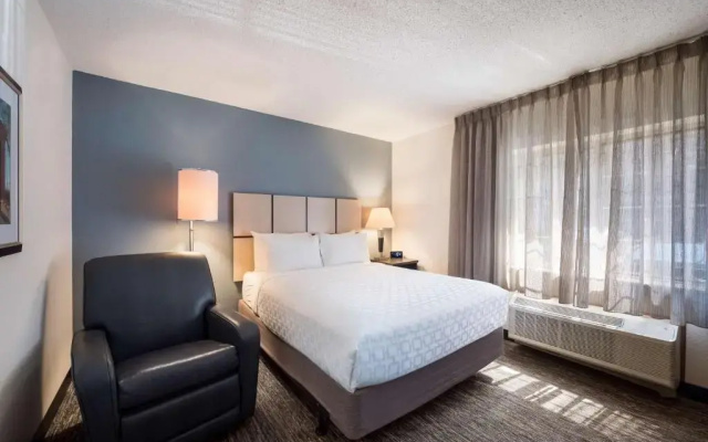 1 Bedroom Double Suite