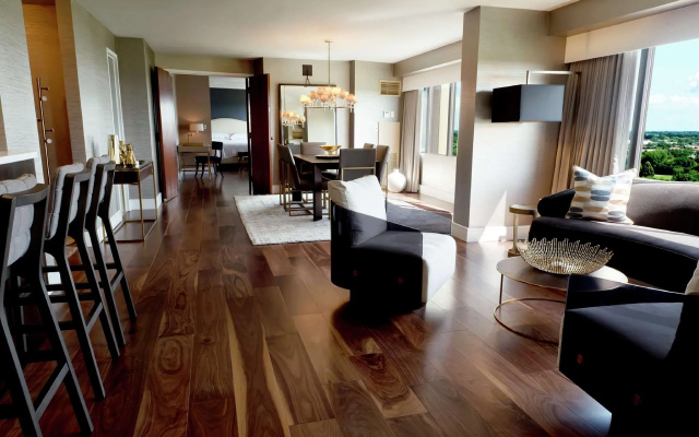 1 Bedroom Presidential Double Suite
