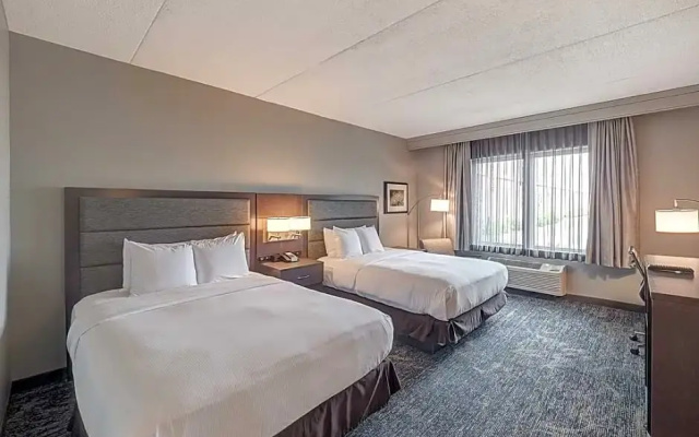 Grand room