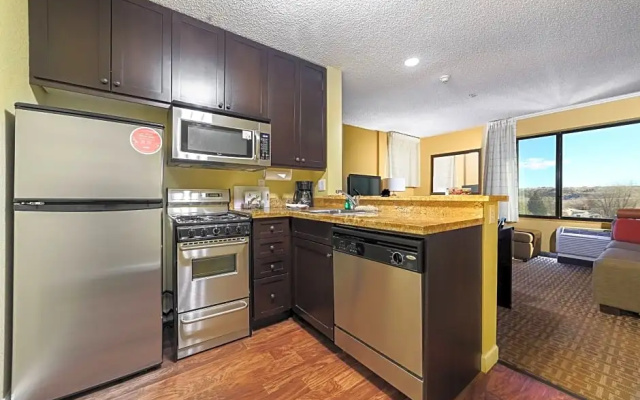 2 Bedrooms Quadruple Suite