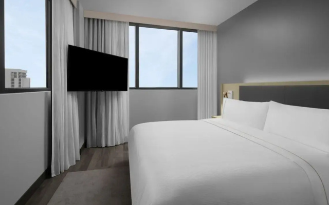 1 Bedroom Double Suite with city view