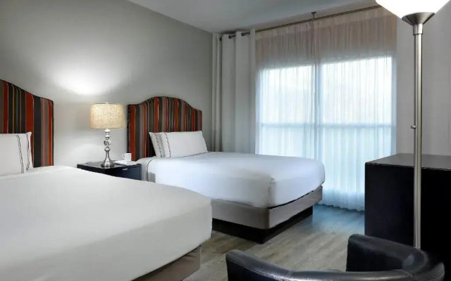 1 Bedroom Quadruple Suite