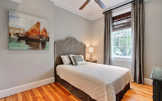 Premium Apartment