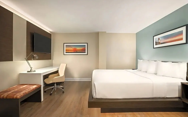 2 Bedrooms Executive Quadruple Suite