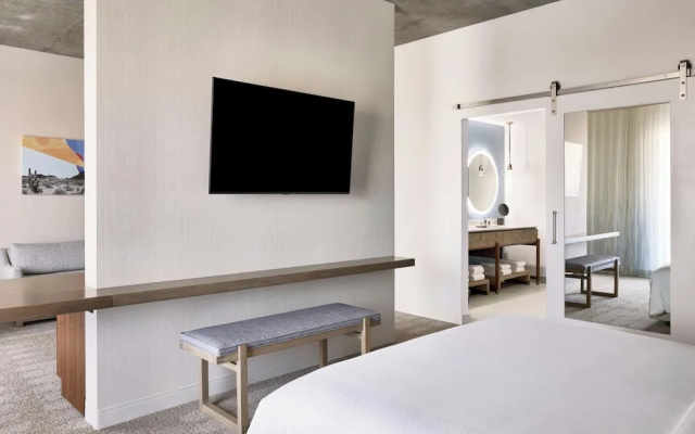 1 Bedroom Junior Suite with balcony
