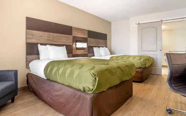 Standard Sextuple room