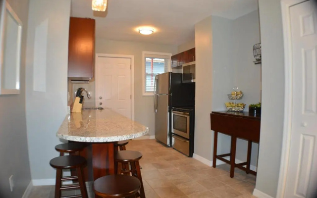 Deluxe Apartment