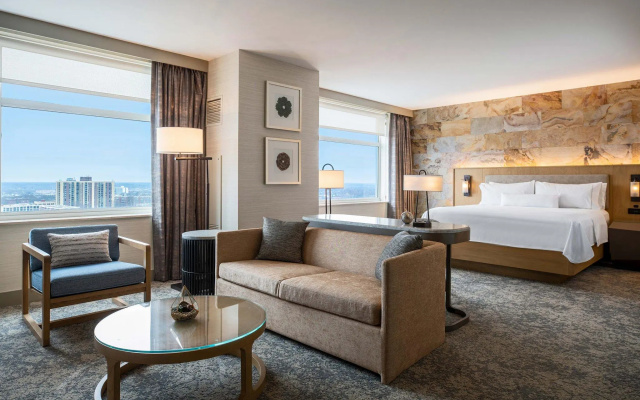 Presidential Club Suite
