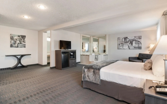 Double Suite