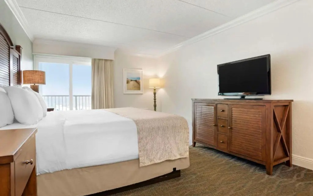 Standard room with partial view