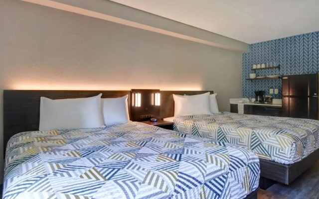 Deluxe Quadruple room