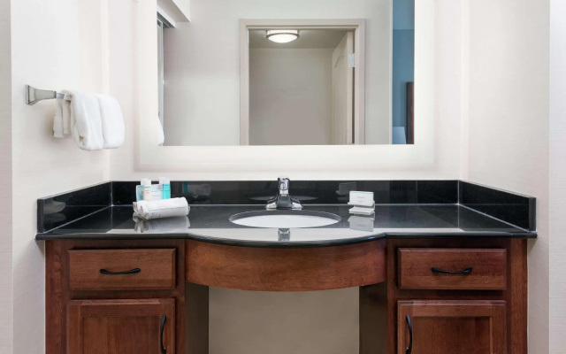 1 Bedroom Quadruple Suite