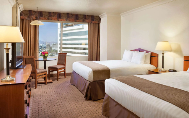 Select Quadruple room