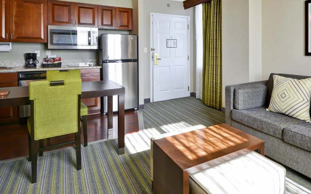 1 Bedroom Quadruple Suite