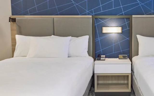 Quadruple Suite