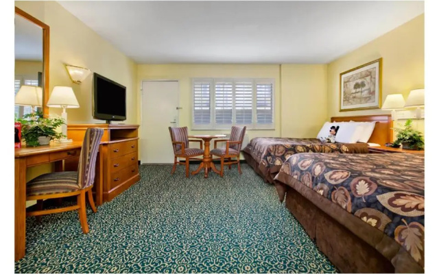 Standard Family room