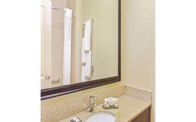 Deluxe Double Suite