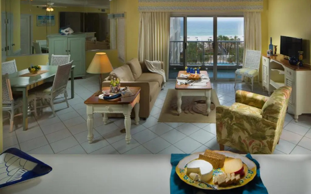 3 Bedrooms Apartment with ocean view