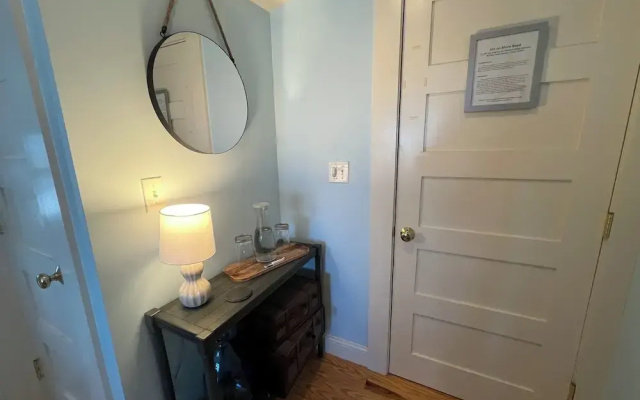 Deluxe room with partial ocean view