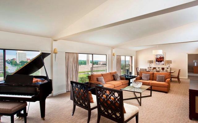 1 Bedroom Executive Double Suite