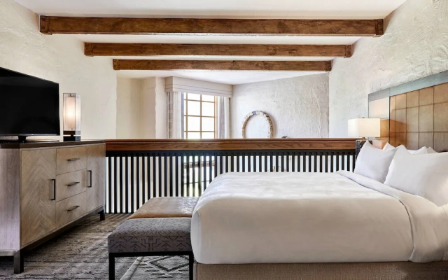 Double Suite with balcony and with mountain view