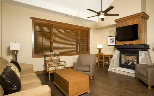 3 Bedrooms Standard room with balcony