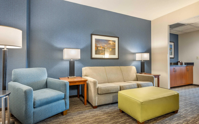 2 Bedrooms Quadruple Suite