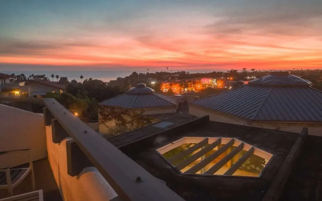 Suite with ocean view
