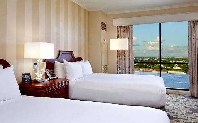 Premium Quadruple room with river view